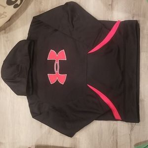 Under Armour youth medium Hoodie